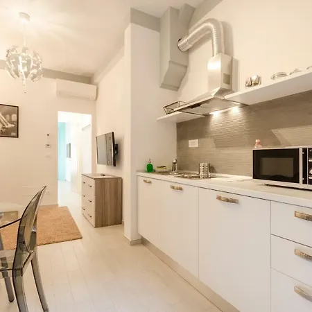 Le Torri Suite, Davanzale Vista Due Torri Bologna