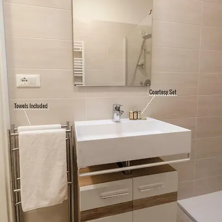 Le Torri Suite, Davanzale Vista Due Torri * Bologna