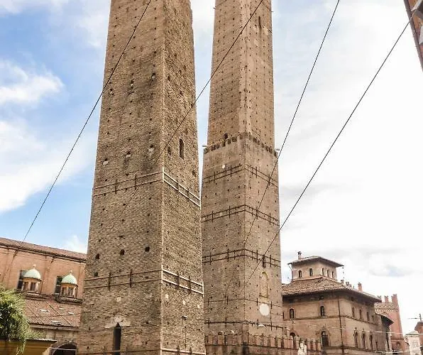 Lägenhet Le Torri Suite, Davanzale Vista Due Torri Bologna