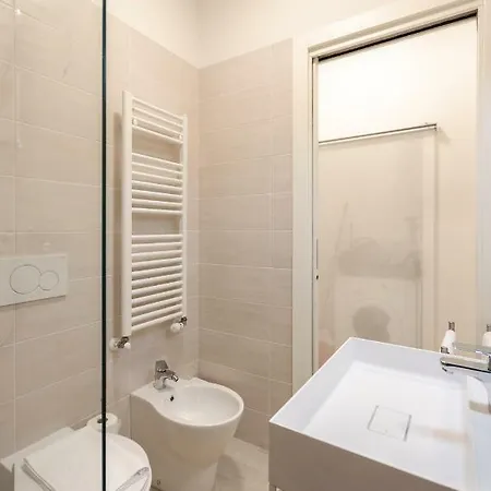 Le Torri Suite, Davanzale Vista Due Torri