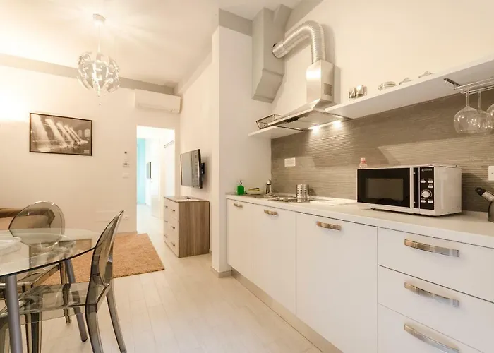 Le Torri Suite, Davanzale Vista Due Torri 博洛尼亚