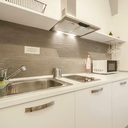 Le Torri Suite, Davanzale Vista Due Torri Appartement Bologna